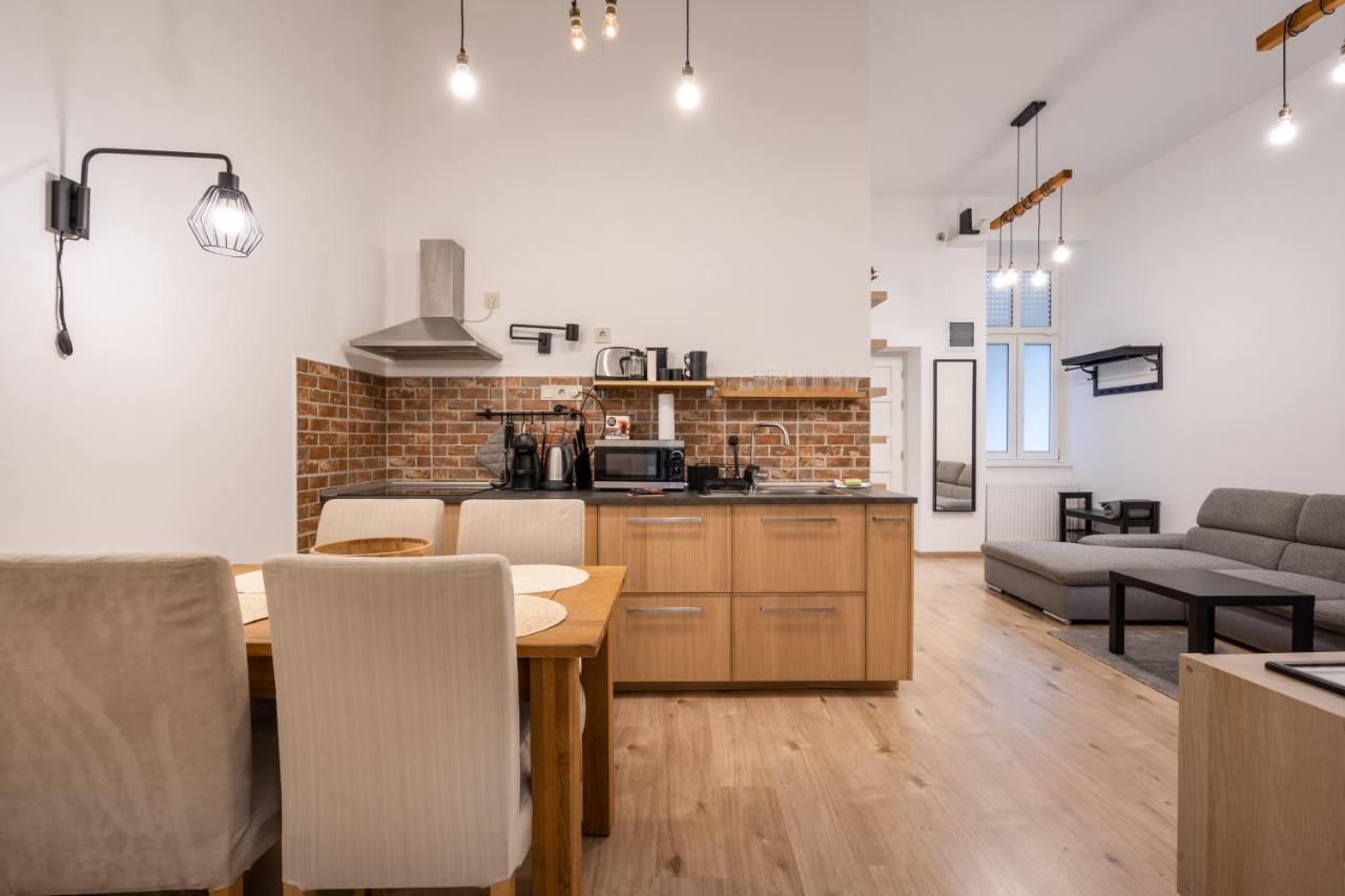 Apartment Peachy Homes