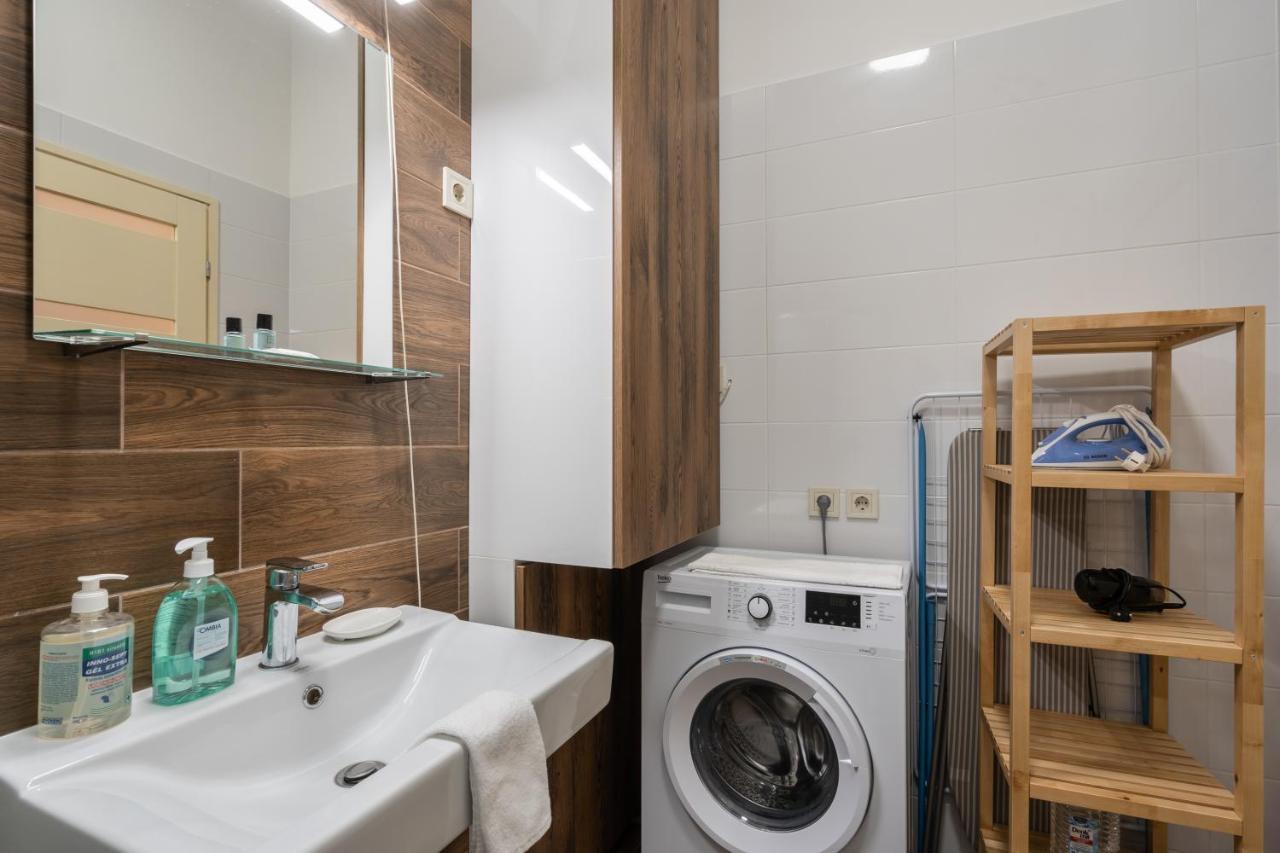 Peachy Homes Apartment